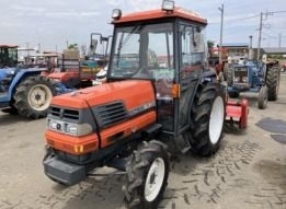 Used Farm Tractor